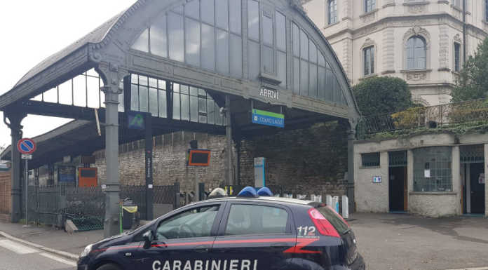 Como, rapinano per strada un’infermiera, denunciati due giovani