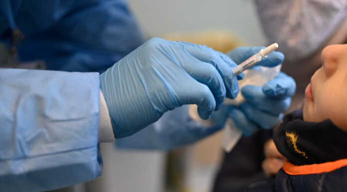 Influenza. A Milano il vaccino “spray” per i bimbi fino a sei anni