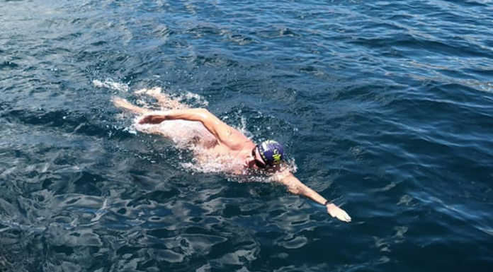 L’impresa di Andrea Oriana: circumnavigare per la 1^ volta il Lago di Como a nuoto