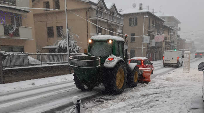 Calolzio. Botta e risposta in consiglio sui disagi causati dalla neve
