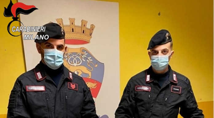 Rozzano. Arsenale di botti destinato al mercato illegale, denunciato un 33enne