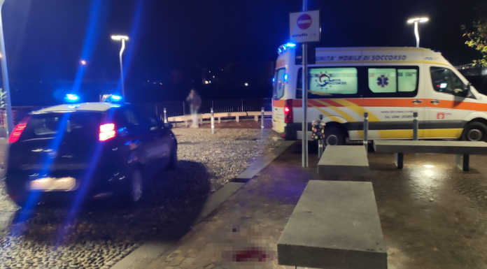 Olginate. Aggressione in piazza Garibaldi, 34enne finisce all’ospedale