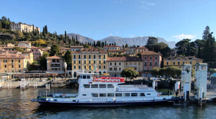 Lago di Como. La “nuova” motonave traghetto Stelvio torna a navigare