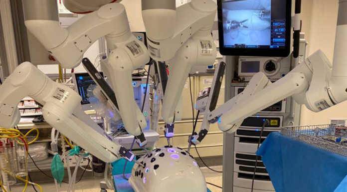 In ospedale il nuovo Robot Da Vinci: “Più operazioni e sempre meno invasive”