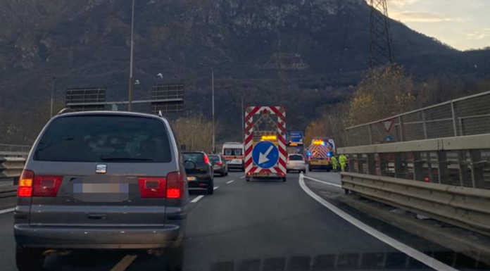Viabilità. Traffico difficoltoso per lavori sul Terzo Ponte, code in uscita da Lecco