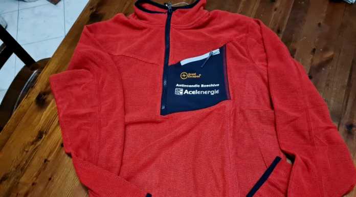 Rancio. Sotto l’albero di Natale della squadra antincendio i nuovi pile per i volontari