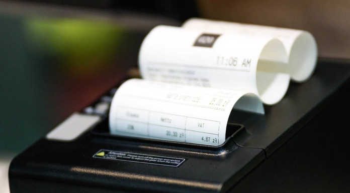 Lotteria degli scontrini, i commercianti: “Troppi costi e problemi. Rimandatela”