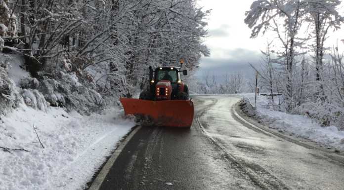 Barzio. Neve, strade e disagi. Il sindaco: “Basta polemiche, serve buon senso”