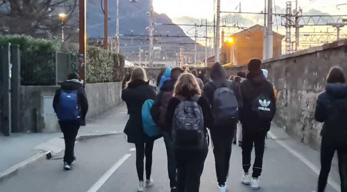 Scuole, disagio trasporti per gli studenti del lago. “Si cerca una soluzione”
