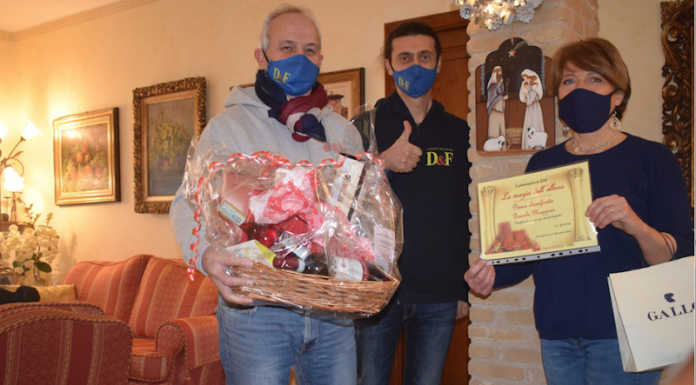 Cernusco, ecco i vincitori del concorso La magia dell’albero