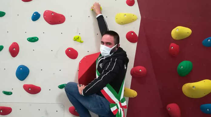 Olgiate, ecco la parete di arrampicata in Polisportiva: “Servirà anche alle scuole”