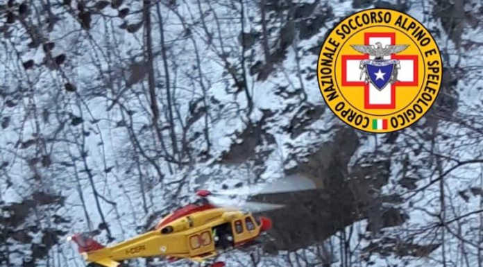 Gordona. Incidente mortale in montagna, 63enne precipita in un canale