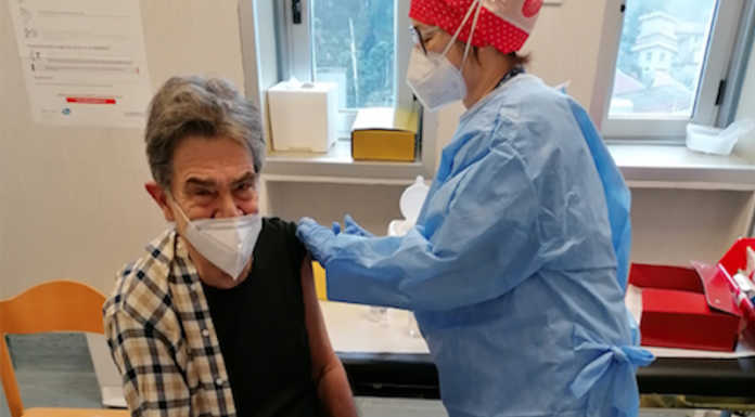 Piano vaccinazioni. Regione conferma di voler concludere entro giugno