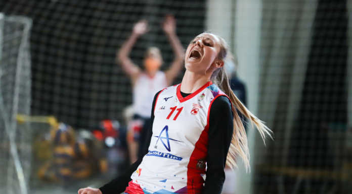 Pallavolo femminile. La Picco Lecco conquista i derby: Albese ko Pallavolo Serie B1 femminile AcciaiTubi Picco Lecco