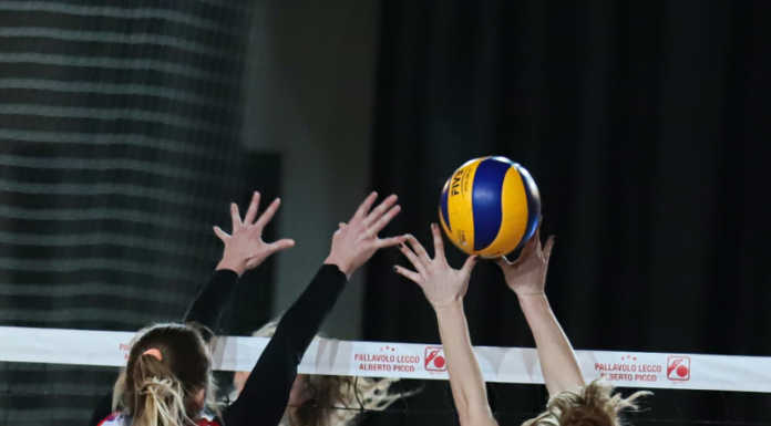 Pallavolo. Semifinali playoff: Picco Lecco sconfitta in Gara 1 Pallavolo Serie B1 femminile AcciaiTubi Picco Lecco