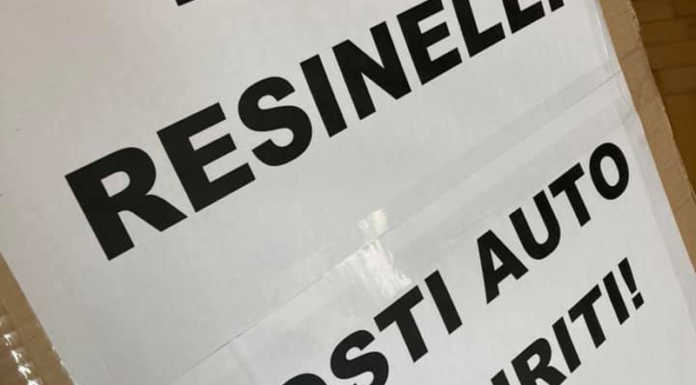 Piani Resinelli. Esauriti i parcheggi, domenica scatta il blocco della strada Strada resinelli chiusa