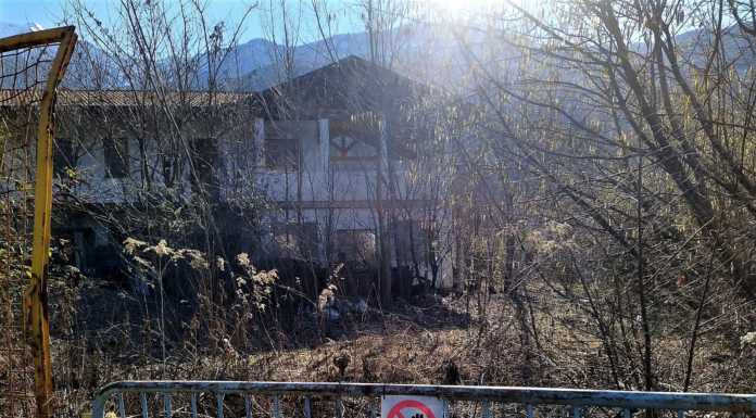 Colico, l’opposizione denuncia: “Il centro diurno lasciato incompleto e nel degrado” colico centro diurno opera incompleta