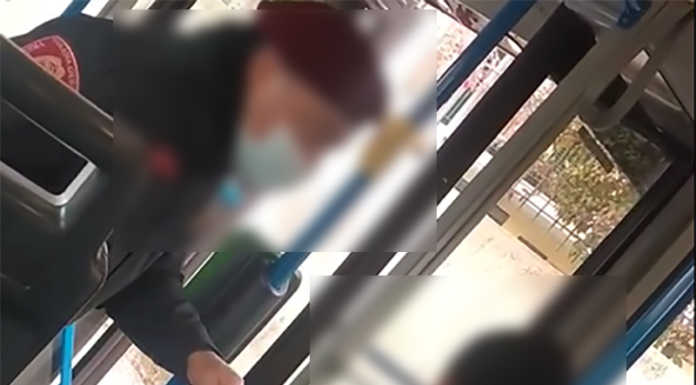 Umiliata dal controllore, parla la vittima: “Mi spiacerebbe se perdesse il lavoro”