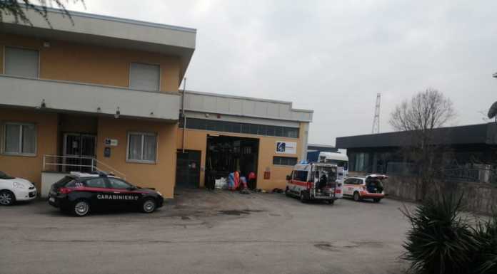 Merate. Incidente sul lavoro in un’azienda di via Bergamo, operaio si ferisce a una gamba incidente azienda Merate