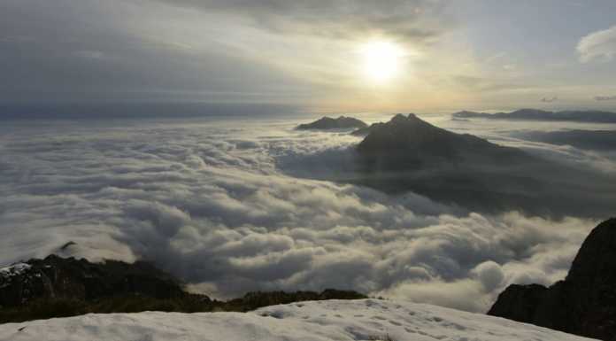 “Il morbido fluire delle nuvole avvolge il Moregallo”: un altro magnifico video di Lanfranchi