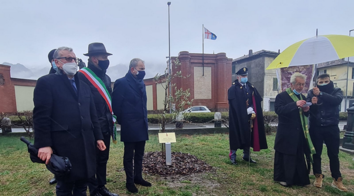 Lecco omaggia con un ulivo la memoria di Palatucci, ex Questore di Fiume.