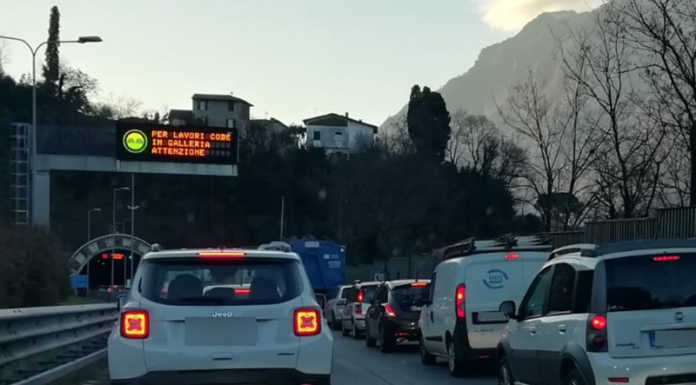 Statale 36: mattinata di code in entrambe le direzioni, per incidente e cantiere Le code sulla SS36 in direzione Lecco a causa del cantiere