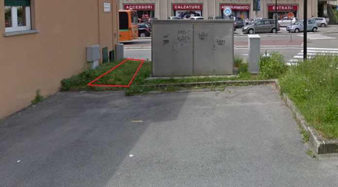 Lecco. Patti di collaborazione e riqualificazioni in via della Pergola e vicolo Granai L'aiuola di via della Pergola che verrà sistemata