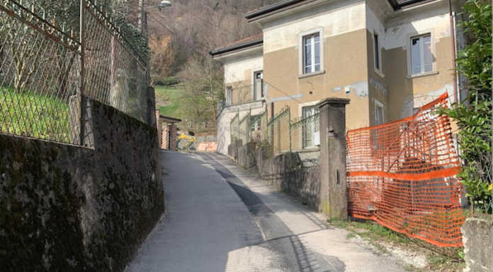 Airuno, via Vittorio Veneto collegata al metano. Un residente: “Lo aspettavamo da 12 anni” Airuno Via Vittorio Veneto