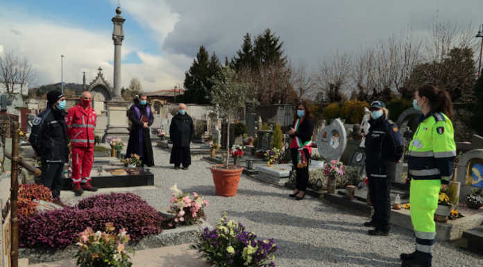 Giornata nazionale vittime del Covid: anche nel Lecchese il minuto di silenzio (FOTO) Giornata vittime Covid - Monticello