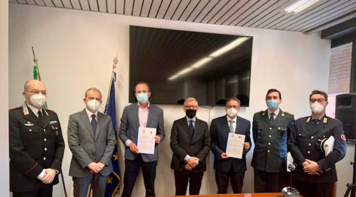 Controllo di vicinato: anche Casatenovo e Verderio sottoscrivono il Protocollo in Prefettura