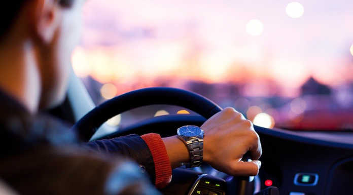 Assicurazione RC Auto, tariffe in calo rispetto al 2020. Lecco (-16,6%)