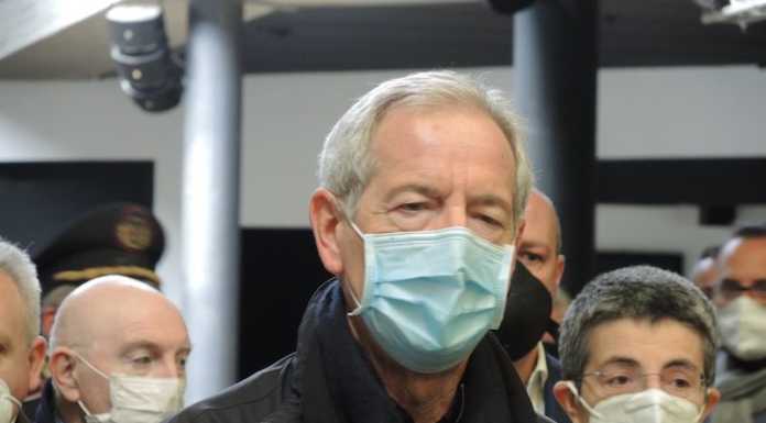 Bertolaso lascia la Lombardia. Fontana: “Ha fatto un ottimo lavoro”