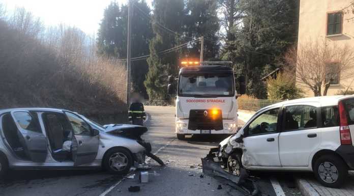 Frontale tra auto a Cremeno, tre persone soccorse