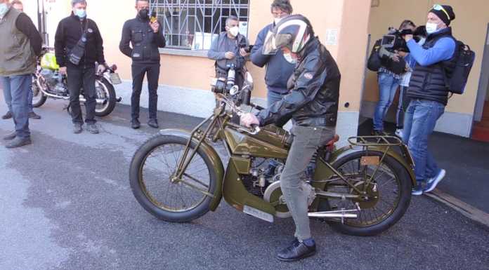 Mandello, il rombante avvio dei motori apre il Centenario della Moto Guzzi