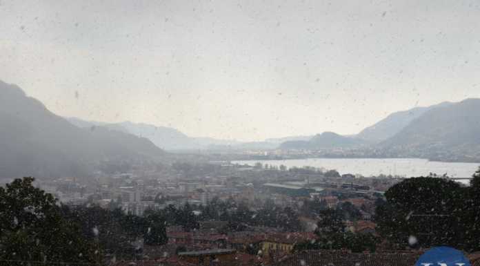 Meteo. Fiocchi di neve sul lecchese, è tornato il freddo