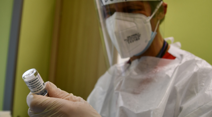 Apre il punto vaccini a Mandello, anche per gli anziani di Abbadia e Lierna