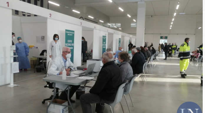 Per gli over 60 vaccinazioni senza prenotazione fino al 31 luglio