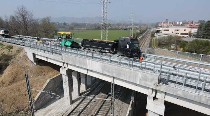 Osnago, terminati i lavori di messa in sicurezza: riapre il cavalcavia di via Copernico Osnago lavori al cavalcavia
