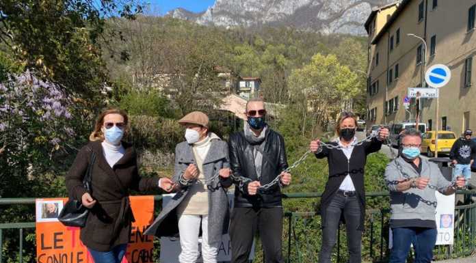 “Carlo Gilardi libero”, nuovo presidio all’Airoldi e Muzzi