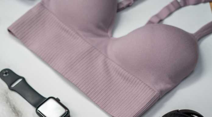 Fisio online. Corsa e reggiseno…
