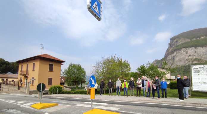 Attraversamenti pedonali a Rossino. Le minoranze calolziesi: “Sono pericolosi”