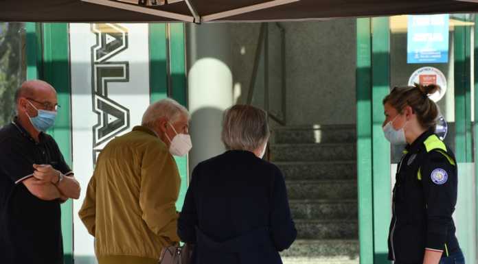 PalaTaurus: vaccinati i primi ‘under80’. Regione fa il punto sulle vaccinazioni