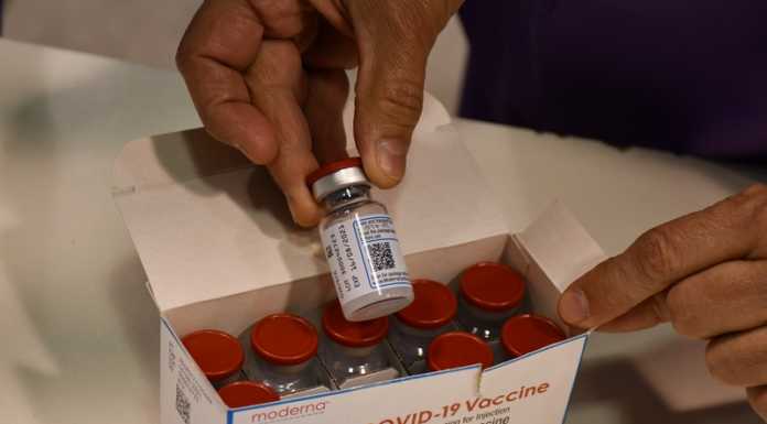 Vaccini, in arrivo 3500 dosi di Moderna all’ospedale di Lecco