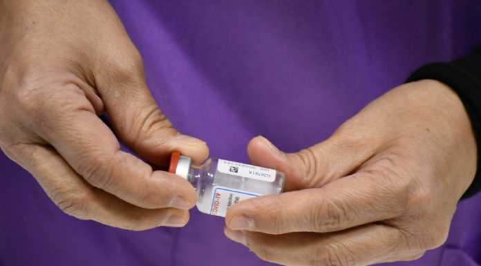 Covid, quinta dose di vaccino: prenotazioni aperte per gli over60