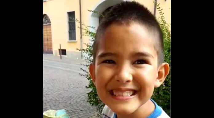 La scuola ricorda Gioele: “La 2^A non sarà più uguale, un banco vuoto ti ricorderà” Il piccolo Gioele Petza