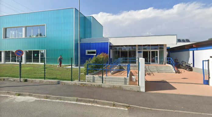 Cambia Merate interroga sulla piscina comunale e la richiesta di concordato La piscina di Merate