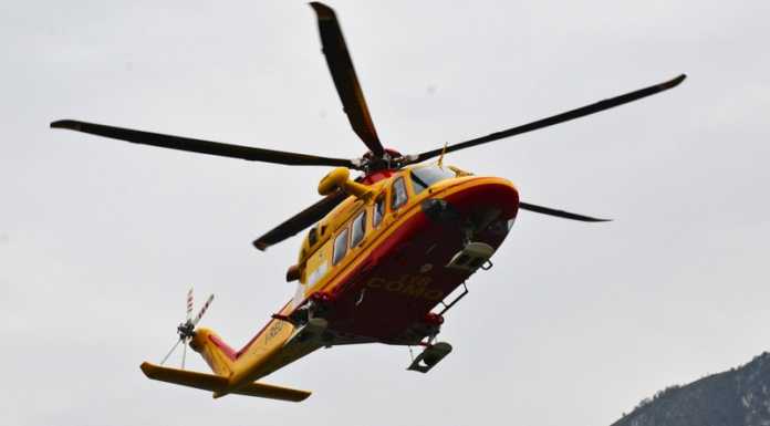 Accusa un malore lungo il sentiero per il Tavecchia. Elisoccorso un 73enne elisoccorso 118 elicottero (1)