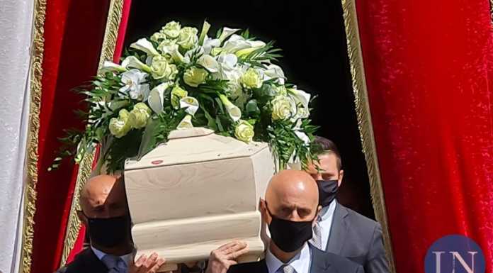 Verderio. Il rombo dei motori e un lungo applauso, l’addio a Mirco Fumagalli Funerale Mirco Fumagalli Verderio