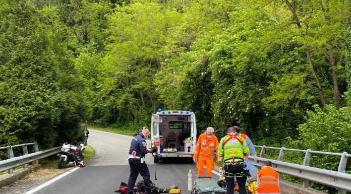 Fuori strada con la moto a Santa Maria Hoè. Grave un biker