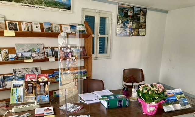 Mandello: aperto l’InfoPoint turistico nella sala dell’imbarcadero info point mandello